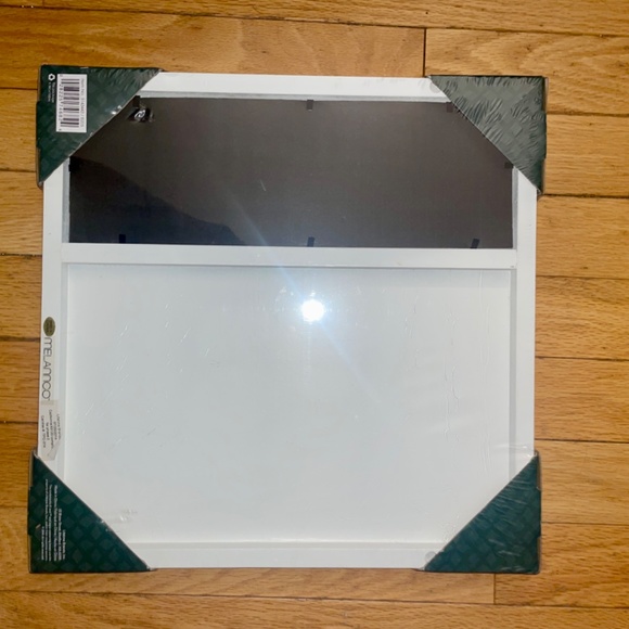 Brand New Canvas With Picture Frame - Picture 4 of 4